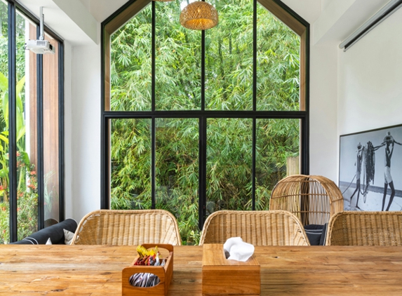 Briteway Window Tinting & Decorating - Baringa, QLD