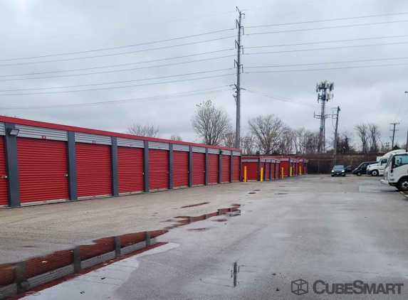 CubeSmart Self Storage - Bellwood, IL