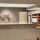 Hampton Inn & Suites Denver-Cherry Creek - Hotels