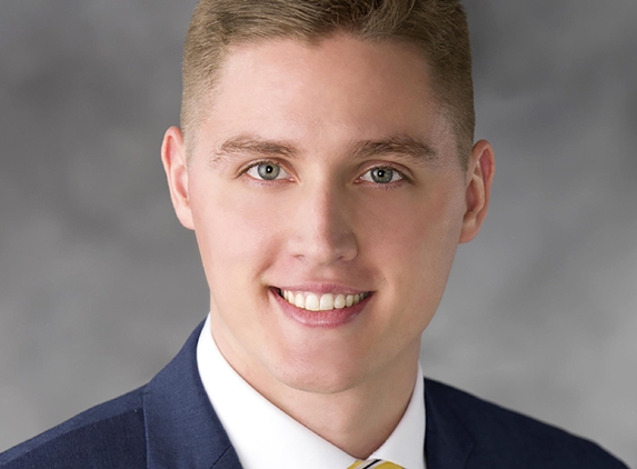 Edward Jones - Financial Advisor: Maxwell D Wolosyn, CFP® - Eagle River, WI