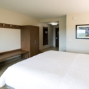 Holiday Inn Express & Suites Lexington NW-the Vineyard by IHG - Hotels