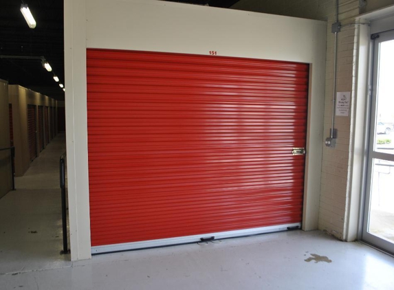 Triangle Storage - Bryan, TX