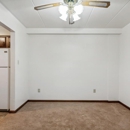 Grand Orchard Apartments - Apartments