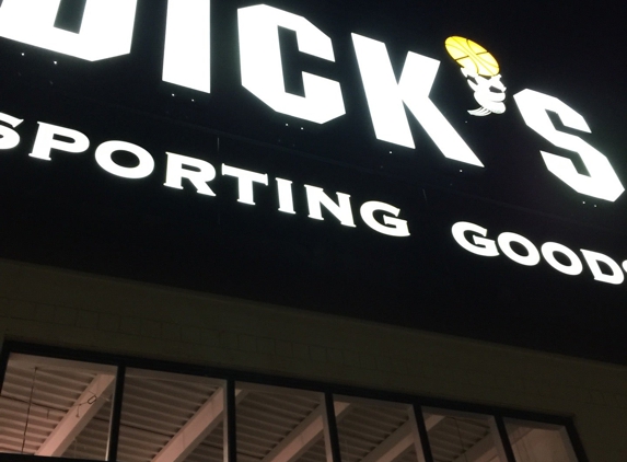 Dick's Sporting Goods - Dubuque, IA