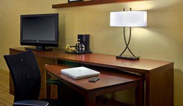 Courtyard by Marriott - Jersey City, NJ