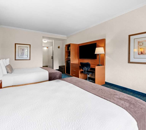 Best Western De Anza Inn - Monterey, CA