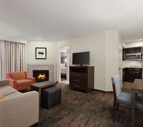 Homewood Suites by Hilton Dallas/Addison - Addison, TX