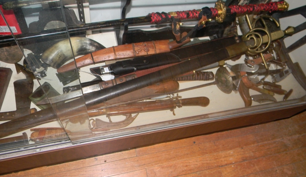 Hey Day Antiques - Clinton, CT. Antique weapons