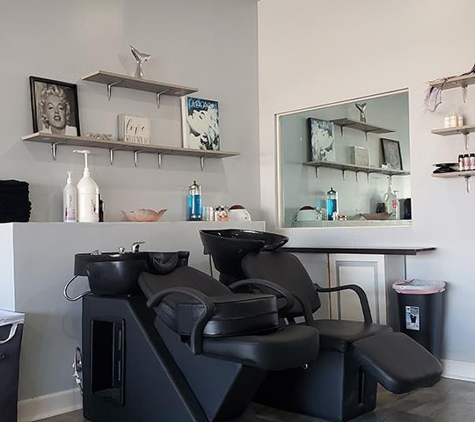 Parlour29 Hair Salon - Oswego, IL