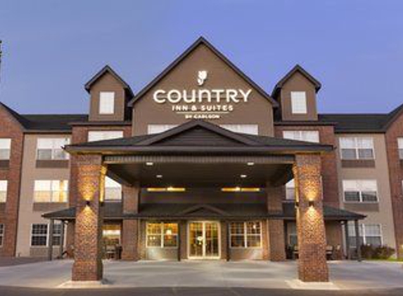 Country Inns & Suites - Rochester, MN