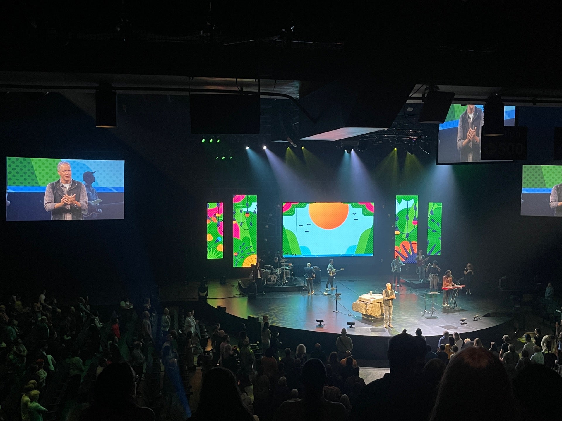 Crossroads Church - Cincinnati, OH 45209