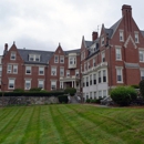 Nevins Manor - Apartments
