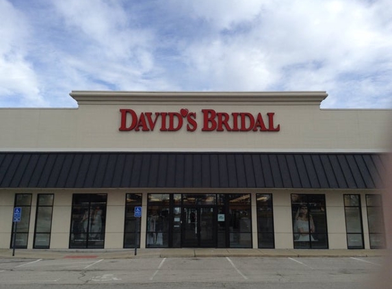 David's Bridal - Saint Peters, MO