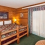 Voyageur Lakewalk Inn