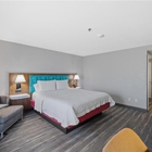 Hampton Inn & Suites Madera