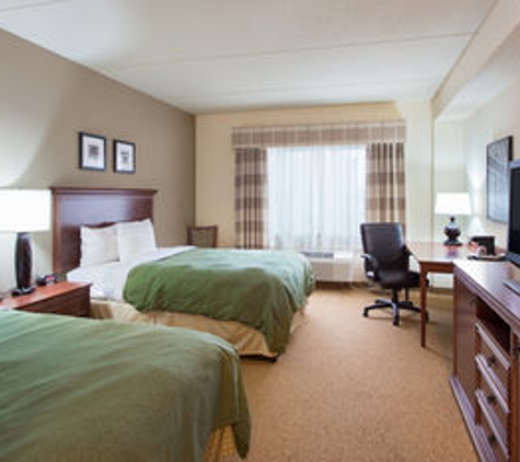 Country Inns & Suites - West Seneca, NY