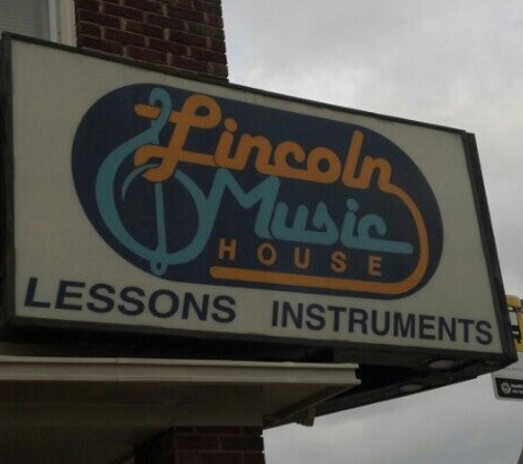 Lincoln Music House - Milwaukee, WI