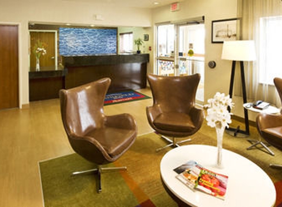 Fairfield Inn by Marriott Duluth - Duluth, MN