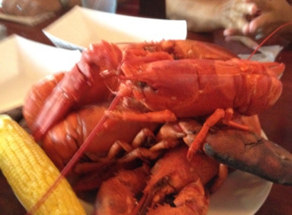 PJ Lobster House - Port Jefferson, NY