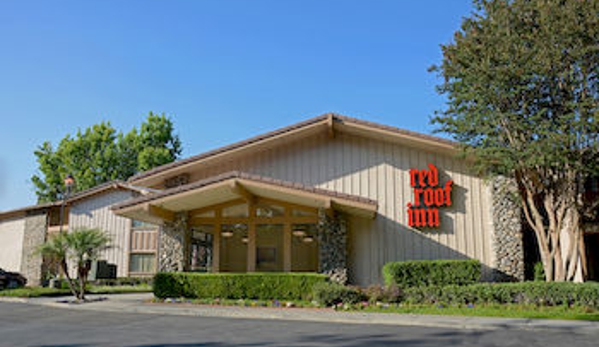 Red Roof Inn - San Dimas, CA