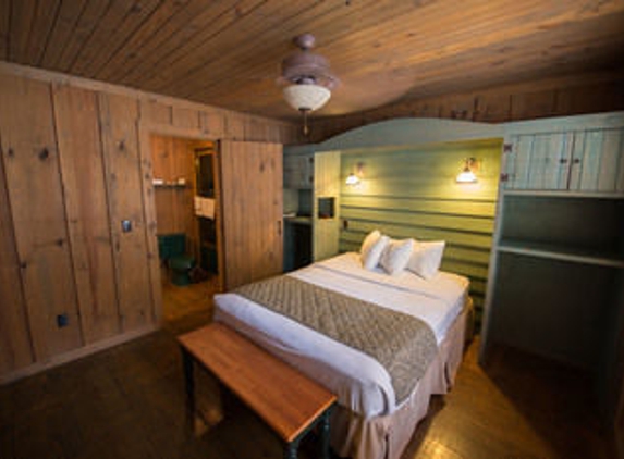 Cabins At Green Mountain - Branson, MO