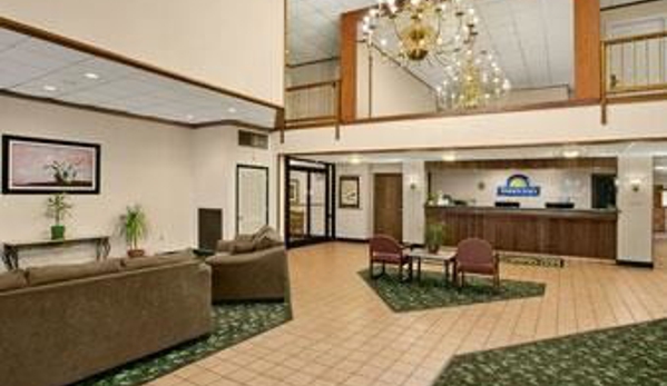 Days Inn - Madisonville, KY