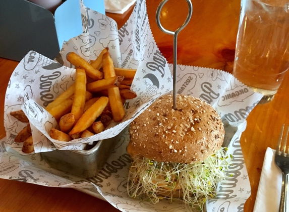 Bareburger - Great Neck, NY