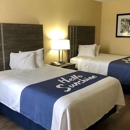 Days Inn by Wyndham Cape Carteret near Emerald Isle - Motels