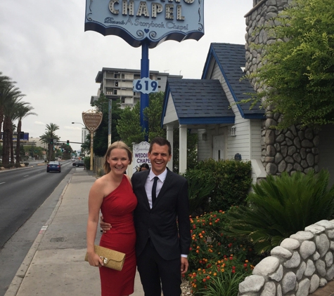 Graceland Wedding Chapel - Las Vegas, NV