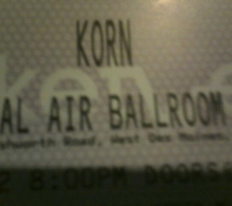 Val Air Ballroom - West Des Moines, IA