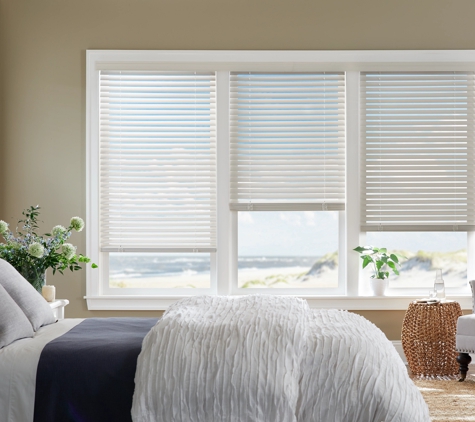 Shade by Jamie - San Antonio, TX. Wood Blinds - Vendor Alta Window Fashions