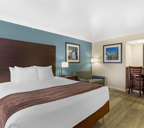 Best Western InnSuites Tucson Foothills Hotel & Suites - Tucson, AZ