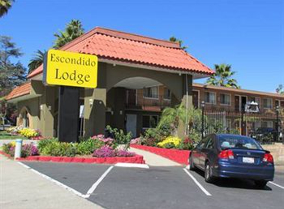 Escondido Lodge - Escondido, CA