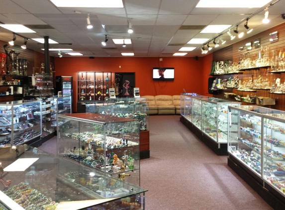 High End Smoke Shop 1 |vape,cbd,hxc,disposable,kratom,cigar - Spring, TX