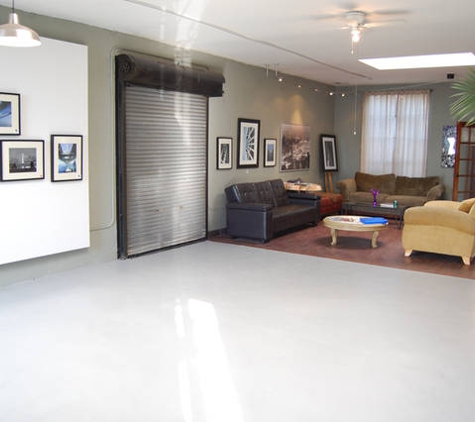 City of Paris Studios - Emeryville, CA. View of Lounge area from Gallery side