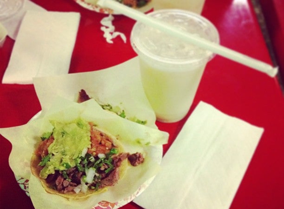 Tacos El Gordo El Tijuana BC - National City, CA