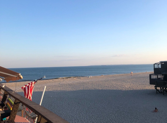 Silver Gull Beach Club - Breezy Point, NY