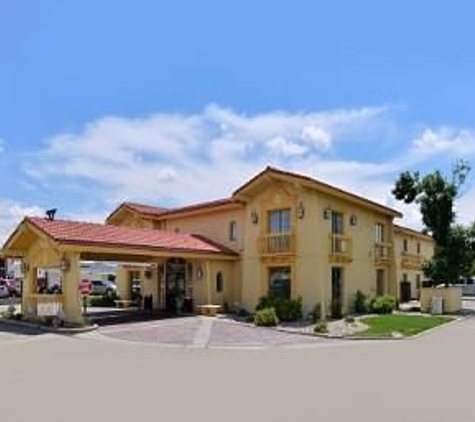 Baymont Inn & Suites - Rock Springs, WY