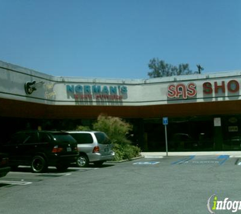 Norman's Rare Guitars - Tarzana, CA