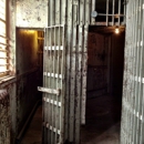 Squirrel Cage Jail - Museums