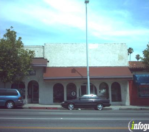 Crown City Billiards & Lounge - Pasadena, CA