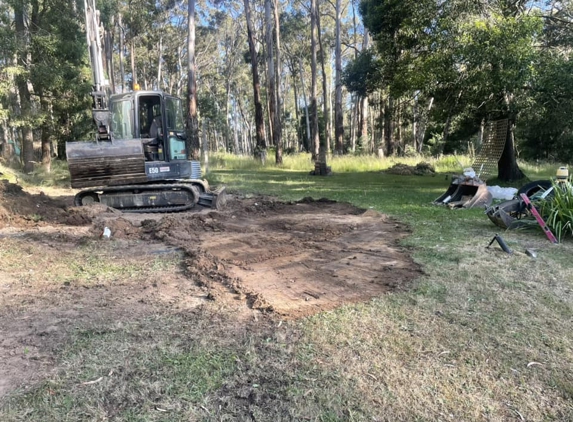 Ezydig Bobcat Services - Campbells Creek, VIC