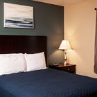 Magnolia Garden Inn & Suites