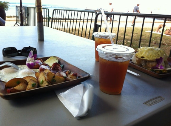 Barefoot Beach Cafe - Honolulu, HI