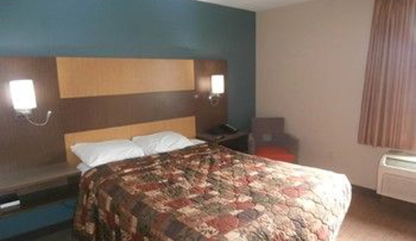 Suburban Extended Stay Hotel - Lenexa, KS