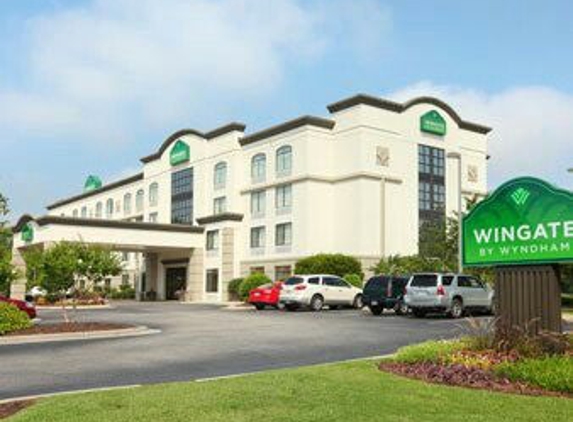 Wingate by Wyndham Fayetteville/Fort Bragg - Fayetteville, NC