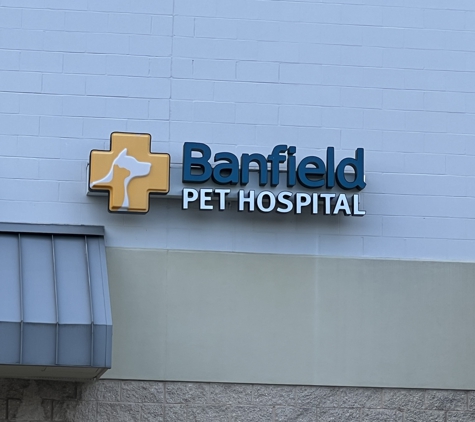 Banfield Pet Hospital - Fairfax, VA