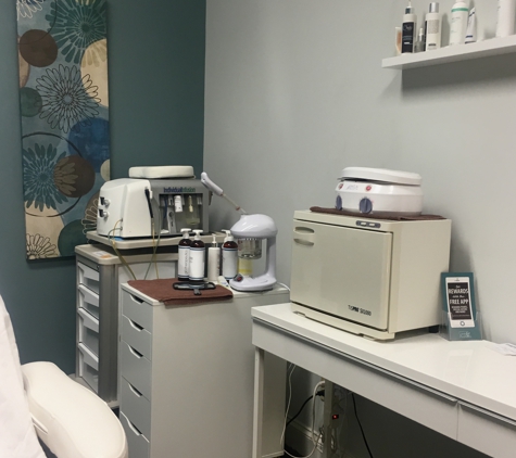 Lewisville Laser & Aesthetics - Lewisville, NC