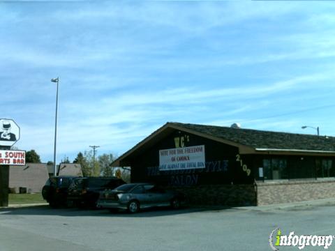 DON & MILLIE'S - 16 Photos & 28 Reviews - 5200 S 56th St, Lincoln