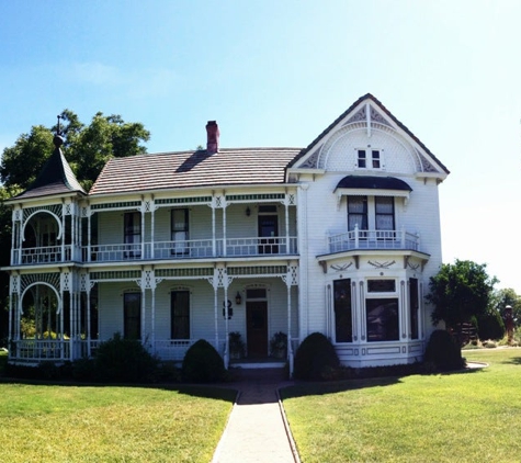 Barr Mansion & Artisan Ballroom - Austin, TX